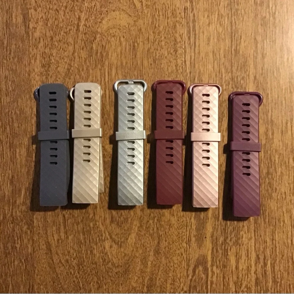 Fitbit band bundle and charger - 7 piece set
